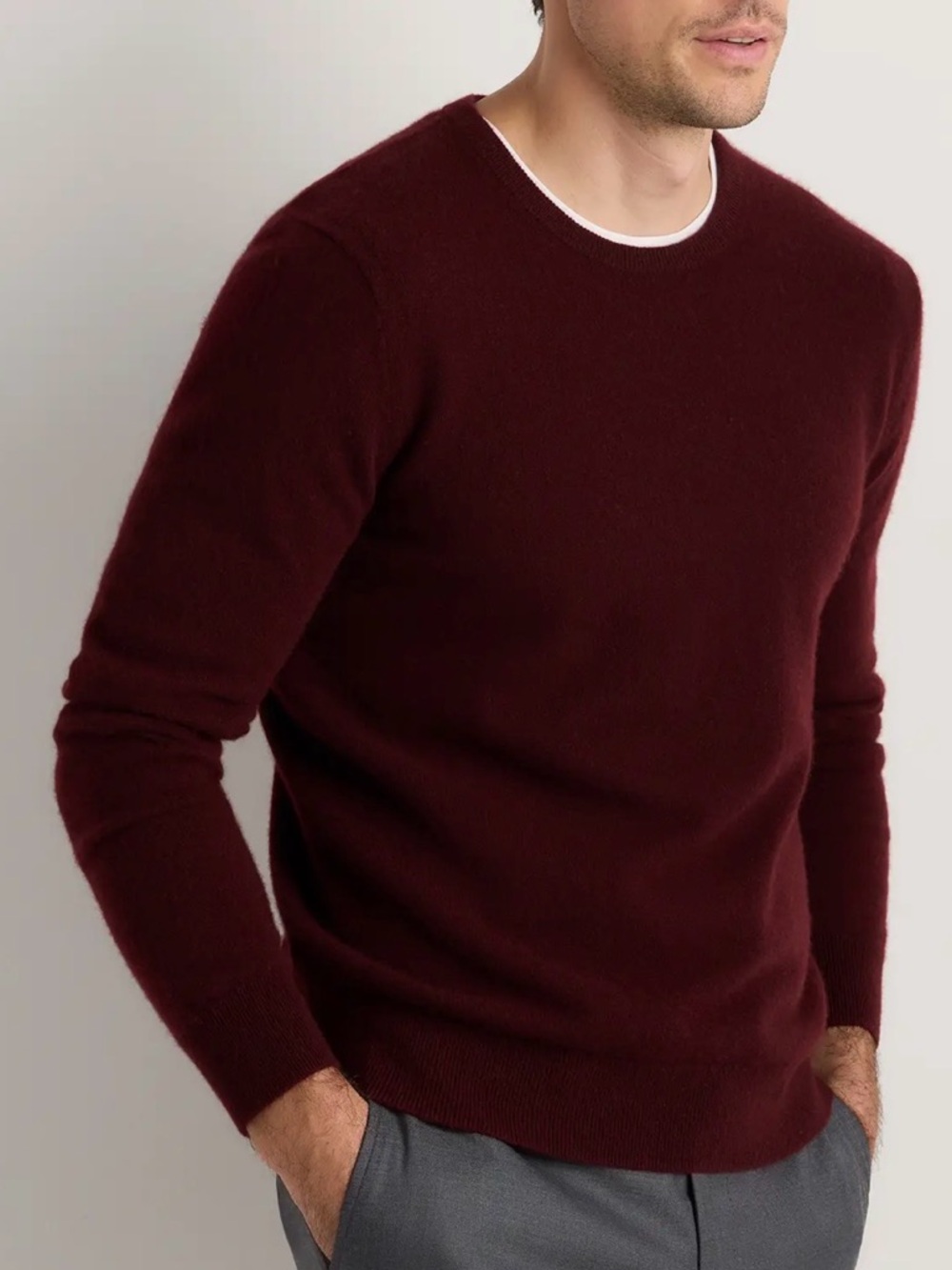 Quince Burgundy Men’s Crew Neck 100% Magnolia Cashmere Sweater(Size Small)